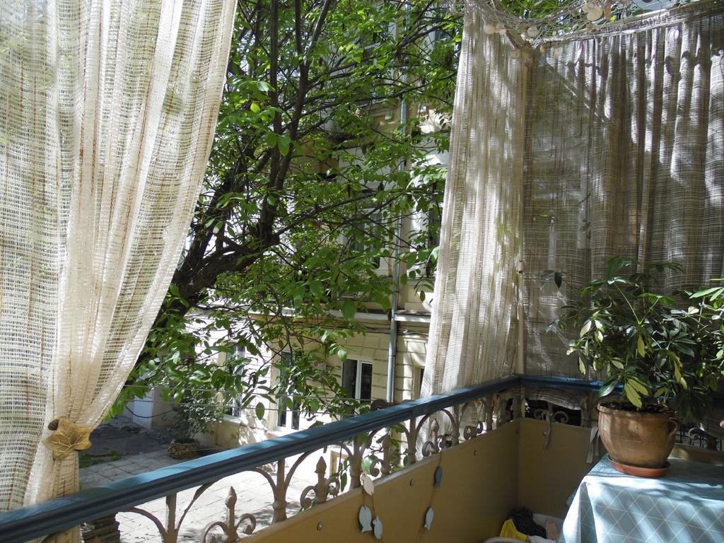 Vintazhnaya Apartment Odessa Exterior foto